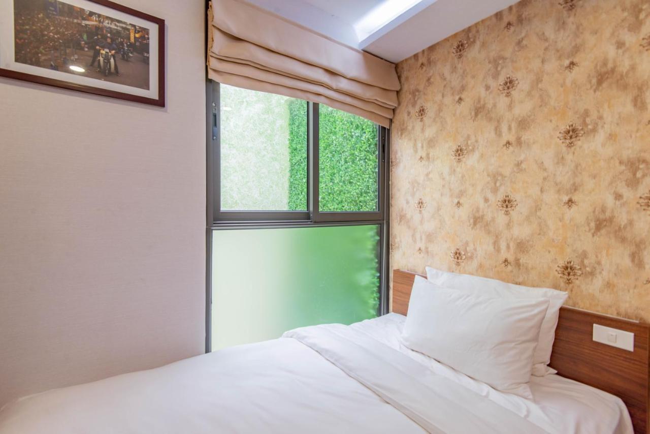 Moon West Lake Hotel&Residence Hanoi Buitenkant foto