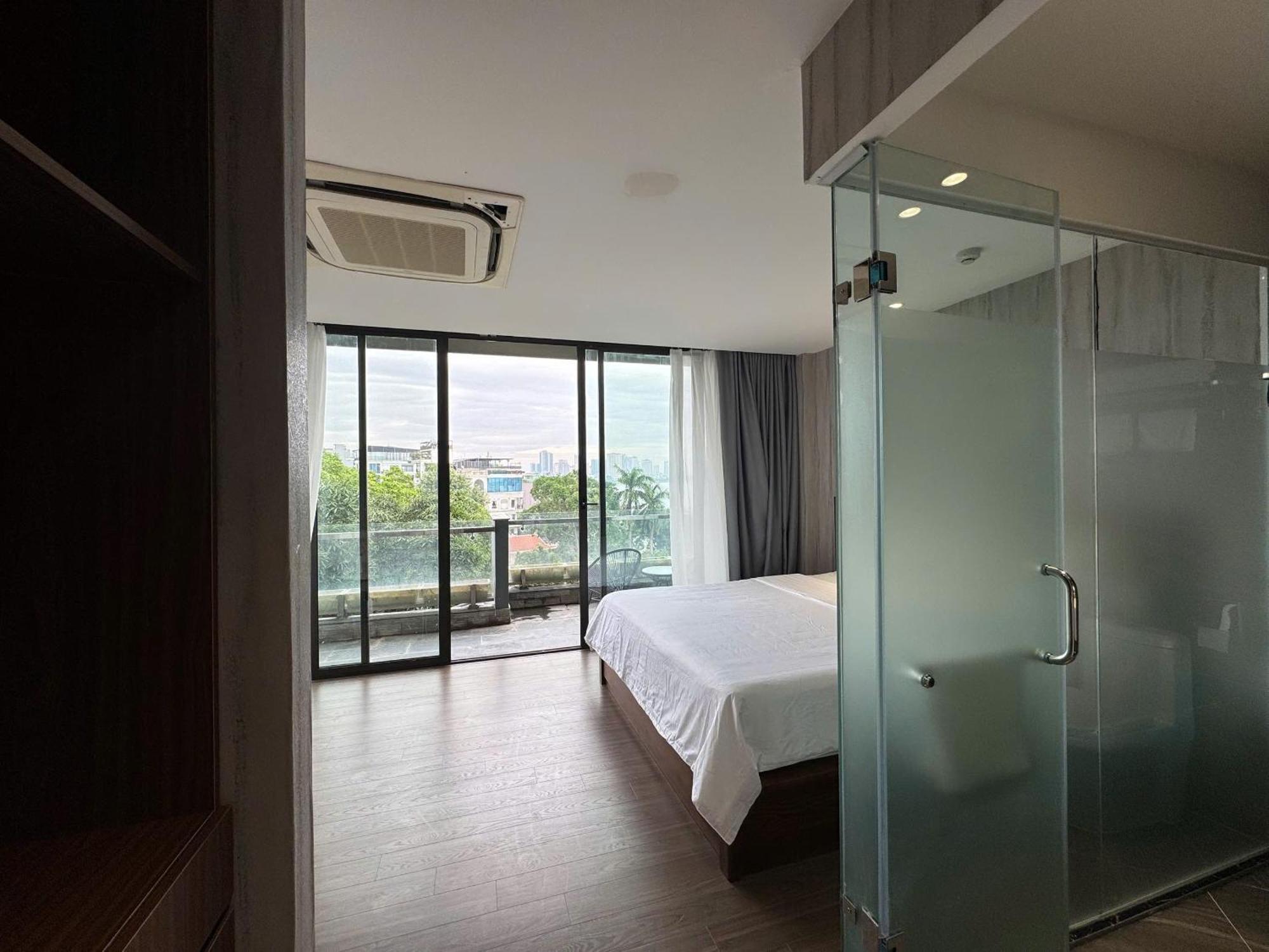Moon West Lake Hotel&Residence Hanoi Buitenkant foto
